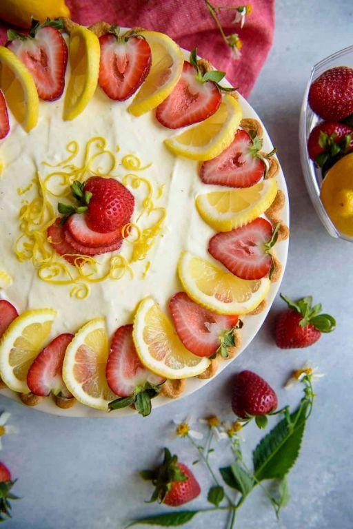 Lemon Glaze Strawberry Pie