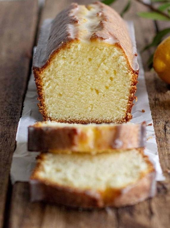 Lemon Sour Cream Pound Cake Bread