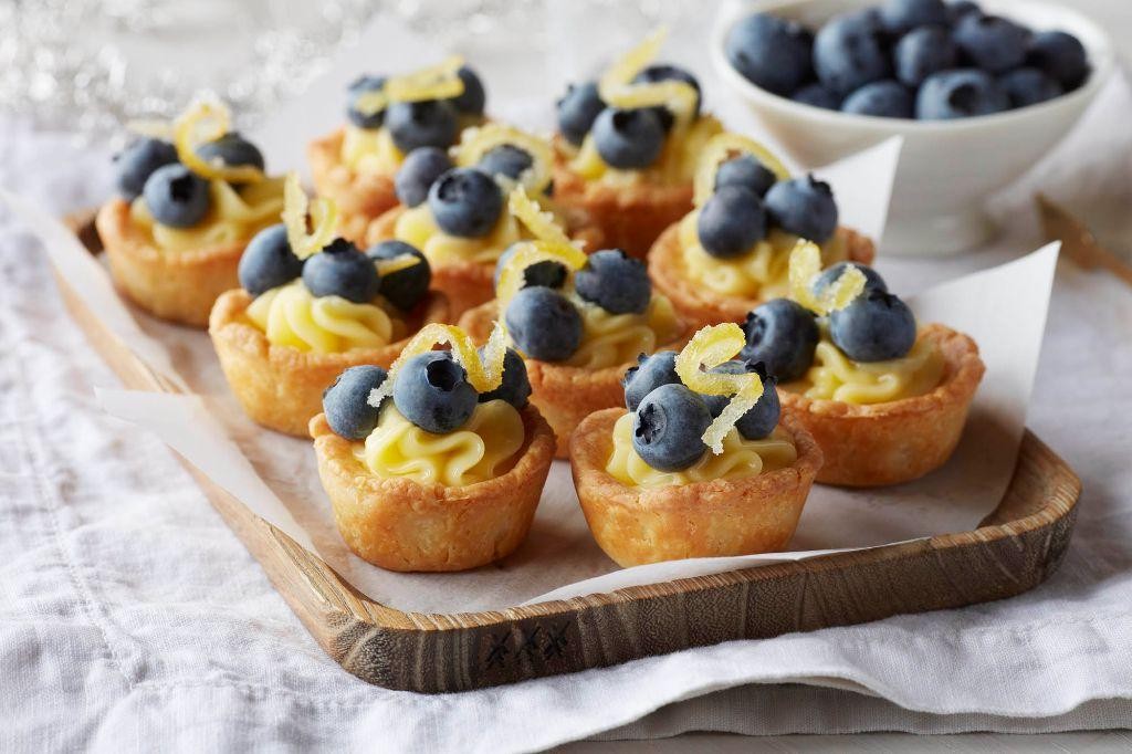 Lemon and Blueberry Puff Pastry Pockets