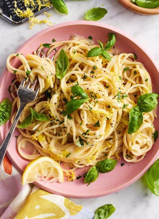 Lemon-Infused Spaghetti Carbonara