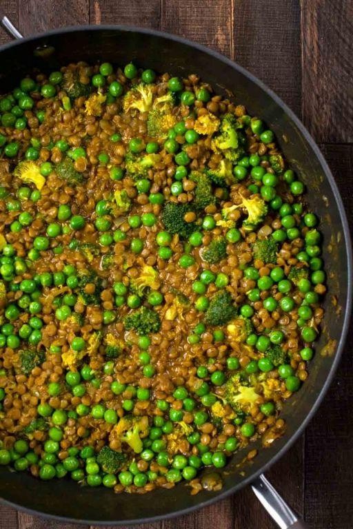Lentil and Sugar Snap Pea Curry
