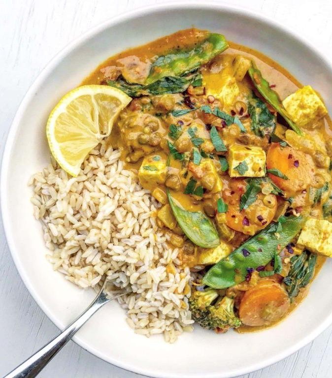 Lentil and Vegetable Curry with Brown Rice