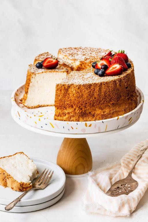 Light Angel Food Cake