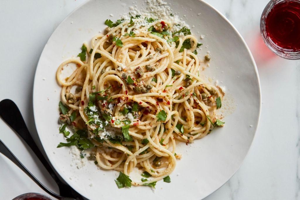 Linguine with Anchovy and Capers