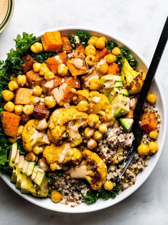 Loaded Vegetable Quinoa Buddha Bowl