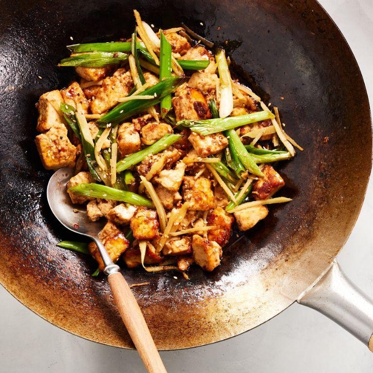 Loofah Stir-Fry with Tofu and Ginger