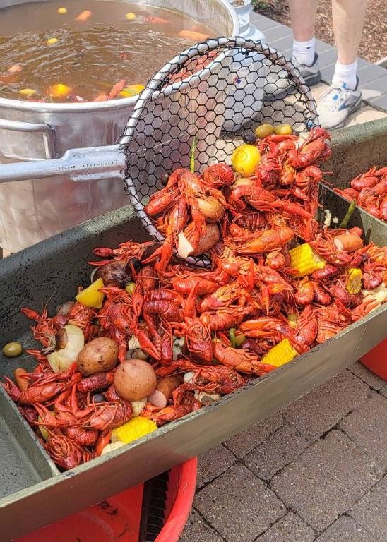 Louisiana Bayou Boiled Crawfish