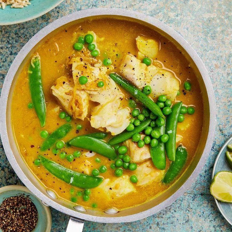 Low-Carb Fish Curry with Turmeric