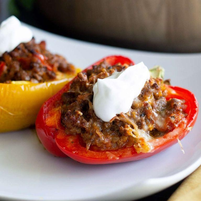 Low-Carb Stuffed Bell Peppers
