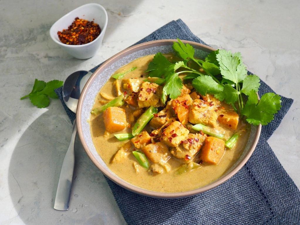 Malaysian Fish Curry with Pandan Leaves