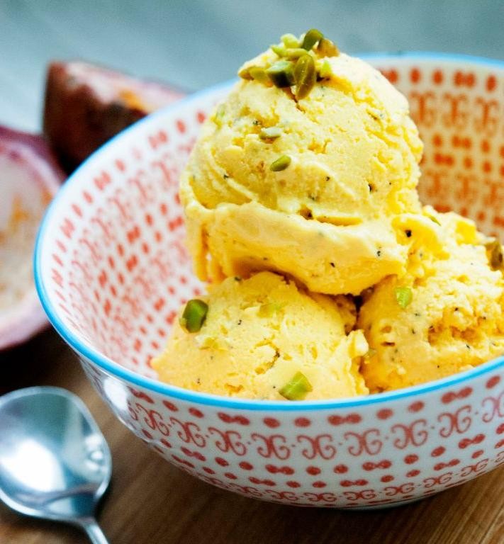 Mango Passionfruit Frozen Yogurt