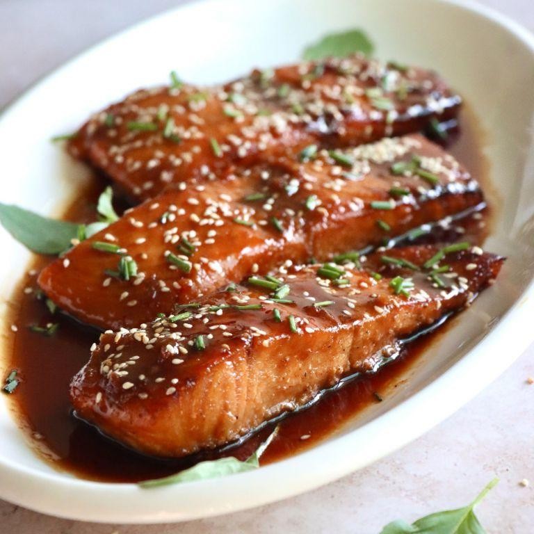 Maple Glazed Oven Roasted Salmon