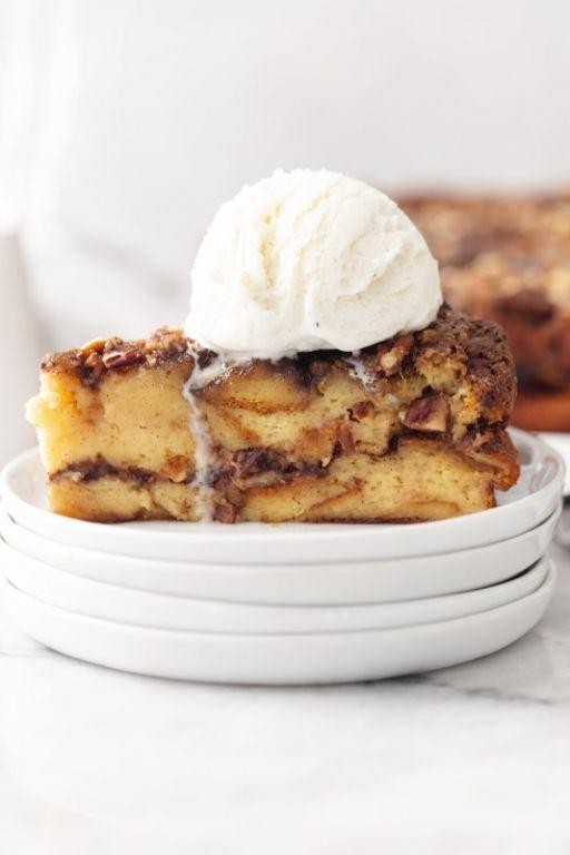 Maple Pecan Bread Pudding Casserole