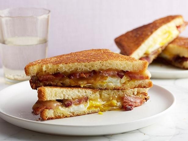 Maple-Glazed Grilled Breakfast Sandwiches