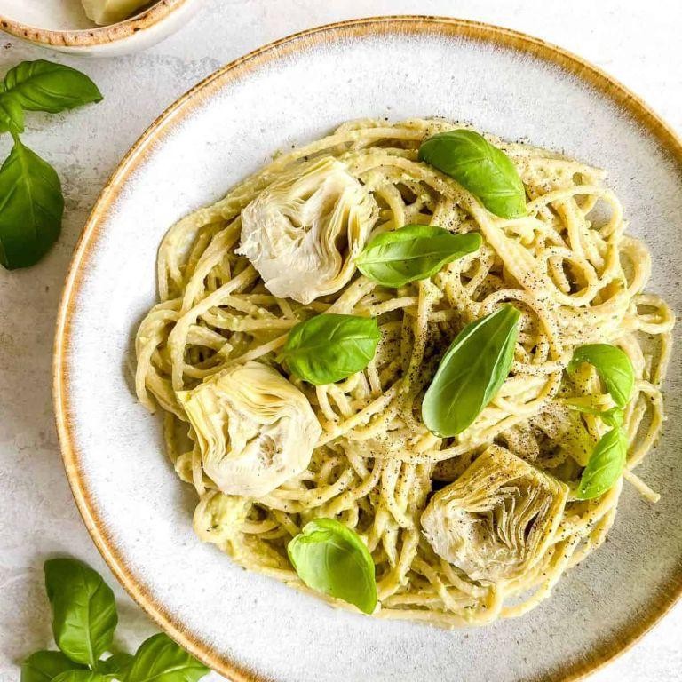 Marinated Artichoke Heart and Basil Pesto Pasta