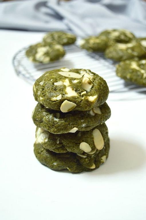 Matcha Infused Almond Cookies