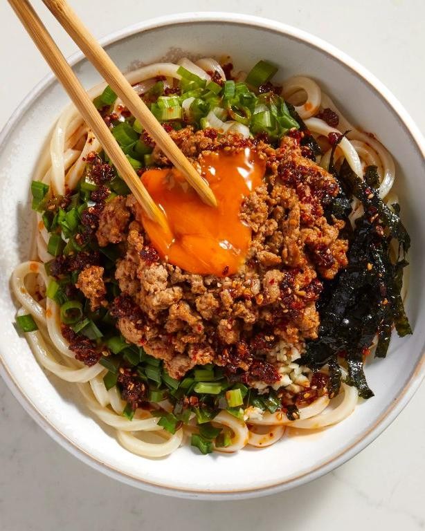 Mazemen Ramen with Soy Sauce Drizzle