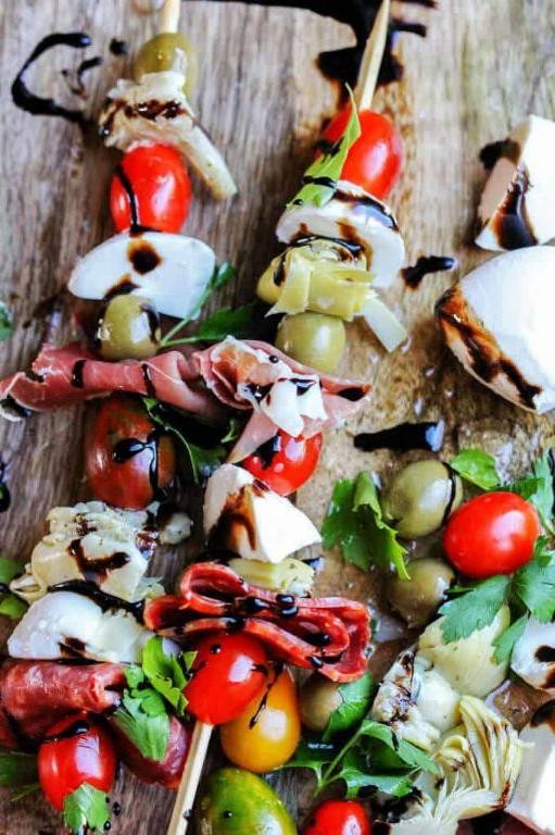 Mediterranean Antipasto Skewers with Olives and Artichokes