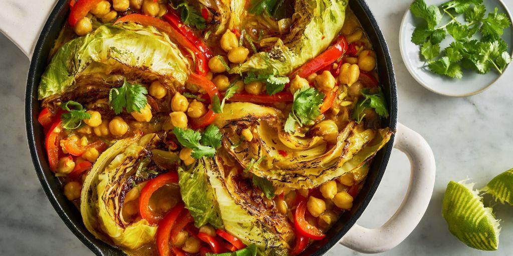 Mediterranean Braised Cabbage with Chickpeas