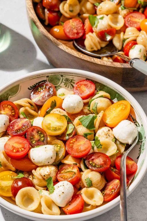 Mediterranean Caprese Pasta Salad with Olives