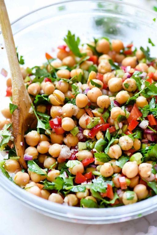 Mediterranean Celery and Chickpea Salad