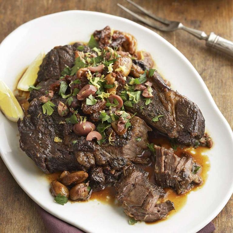 Mediterranean Chuck Roast Beef with Olives
