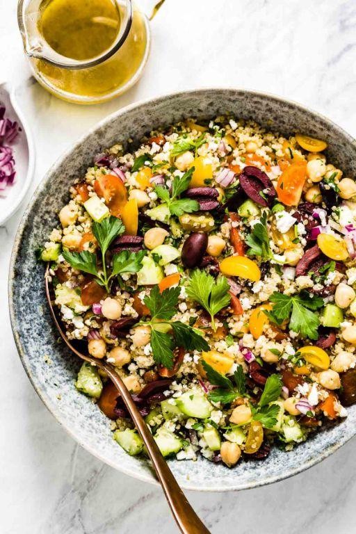 Mediterranean Quinoa Salad with Chickpeas