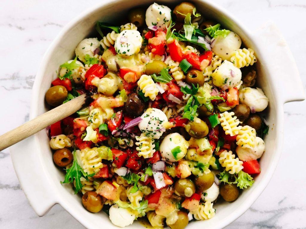 Mediterranean Radiatore Salad with Olive Oil and Feta