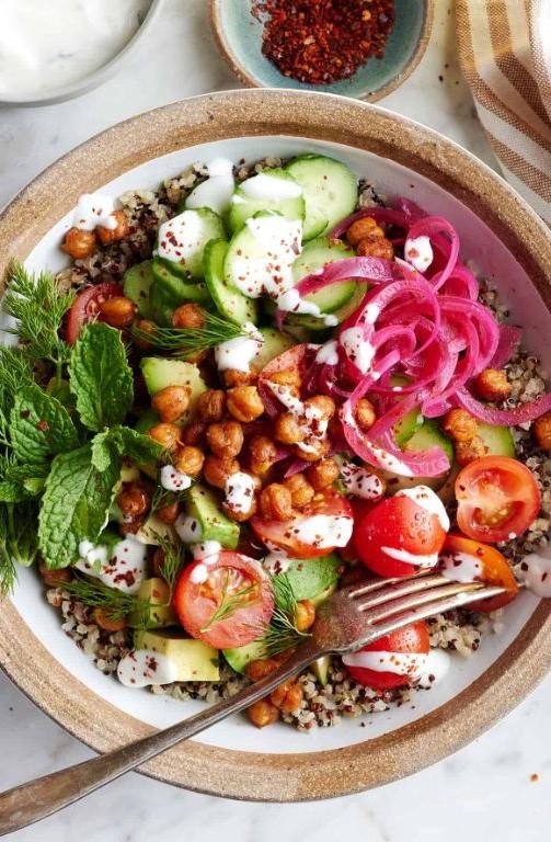 Mediterranean Veggie & Quinoa Bowls