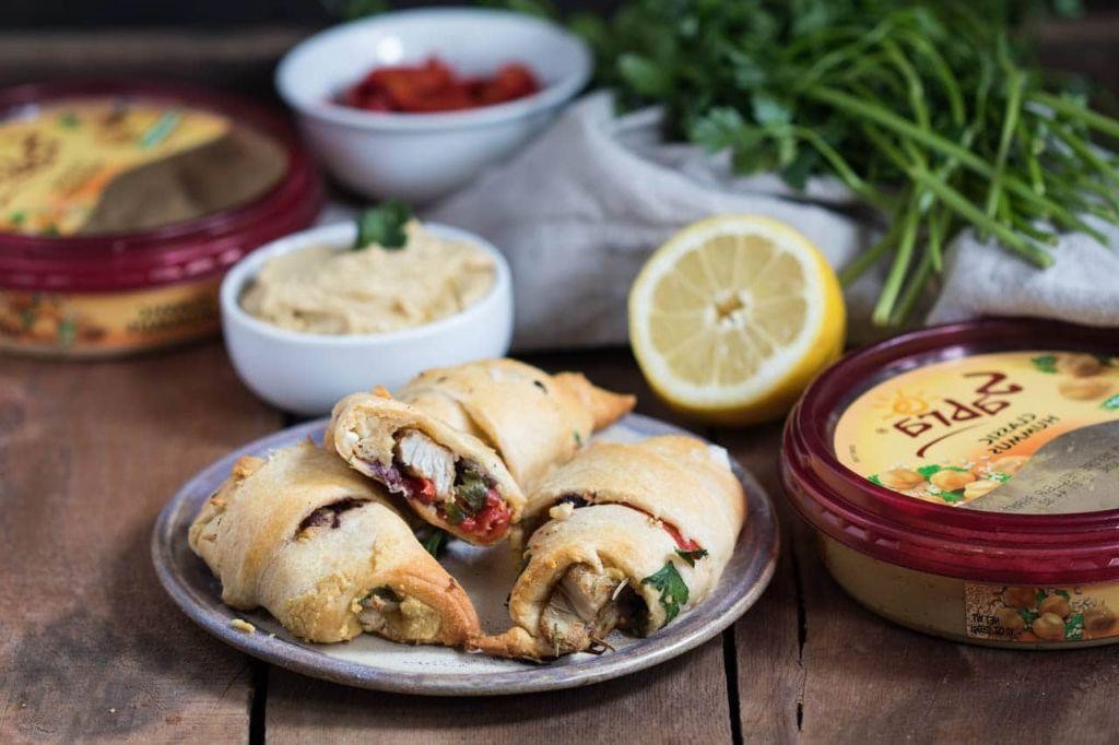Mediterranean Veggie and Hummus Croissant Roll