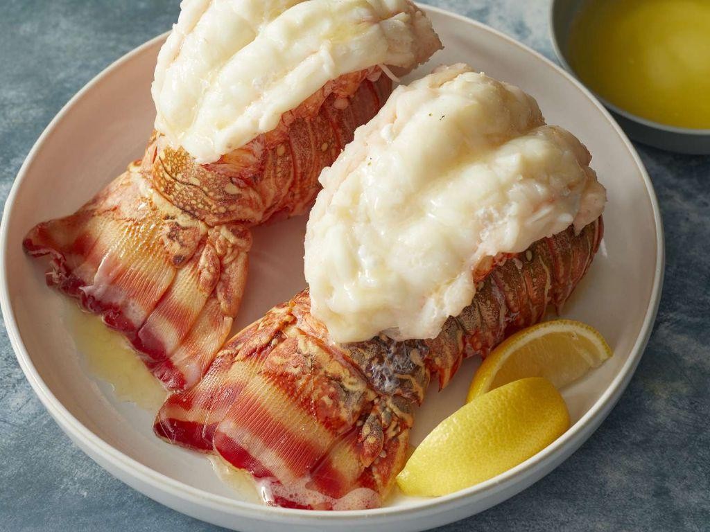 Mediterranean-Style Steamed Lobster Tail