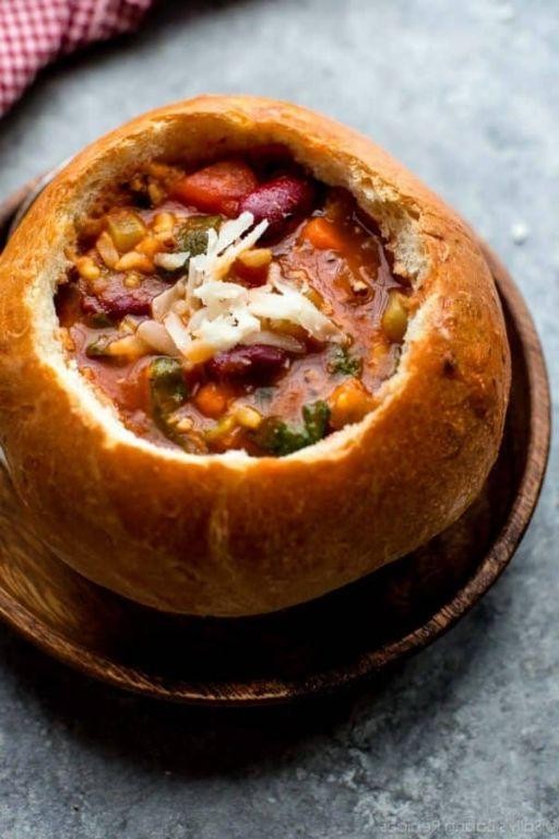 Minestrone Soup Bread Bowl