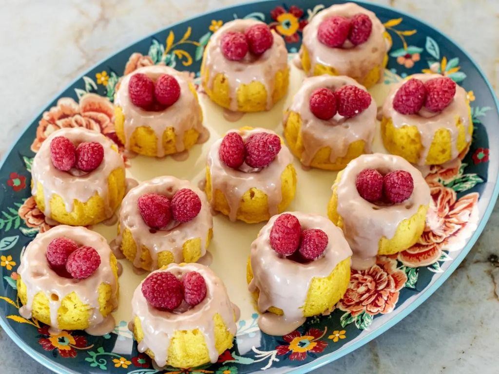 Mini Lemon Raspberry Bundt Cakes