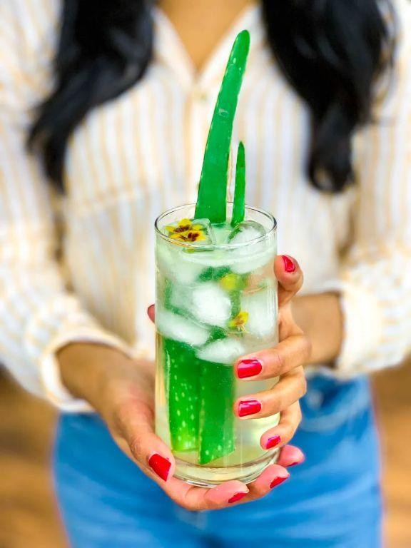 Minty Aloe Vera Spritzer