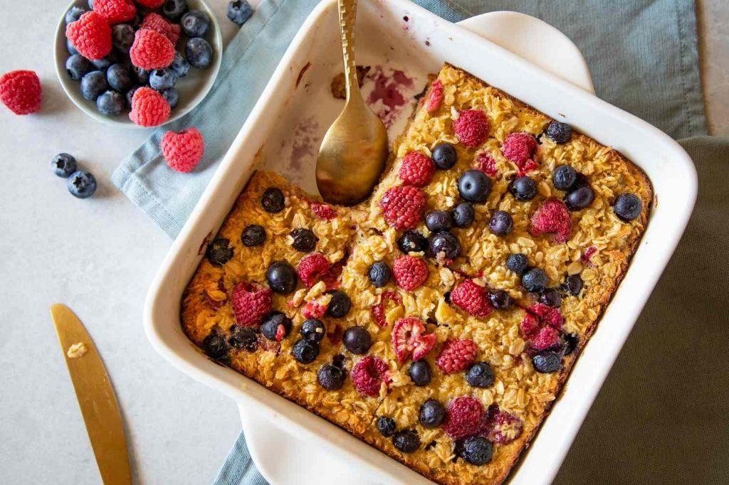 Mixed Berry Baked Oatmeal