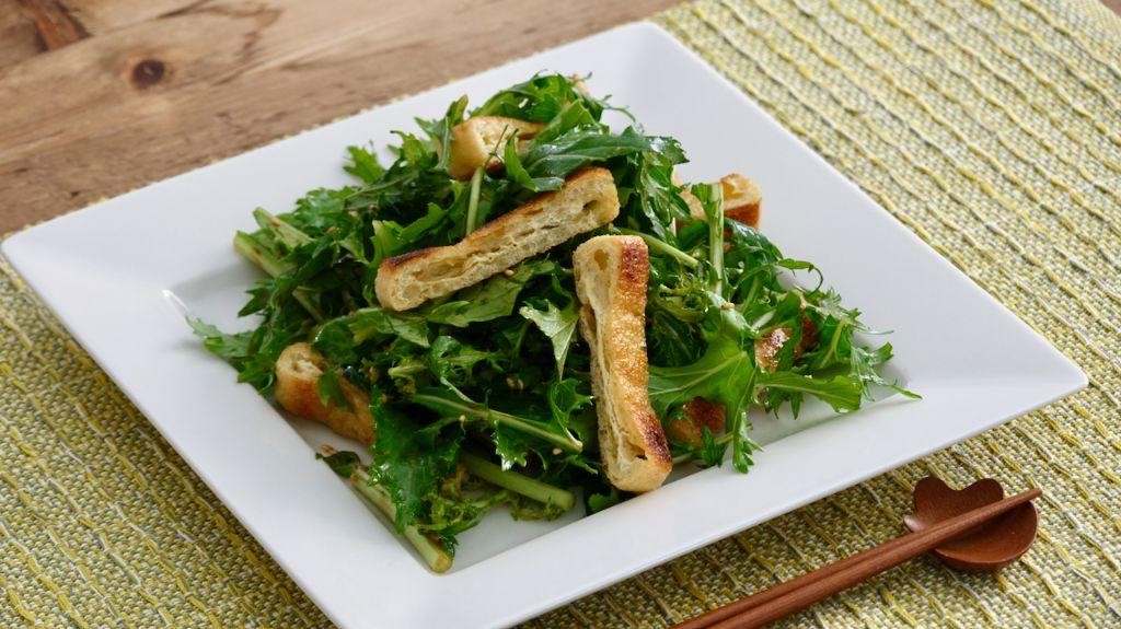 Mizuna and Wasabi Dressing Salad