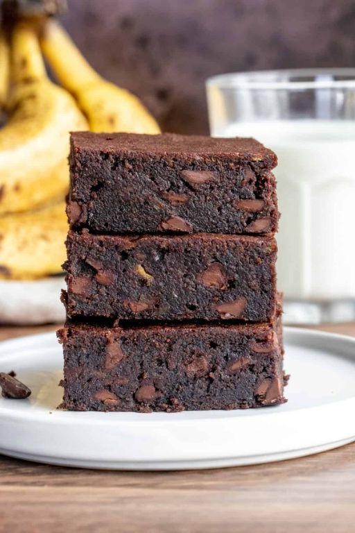 Moist Banana Brownies with Simple Ingredients