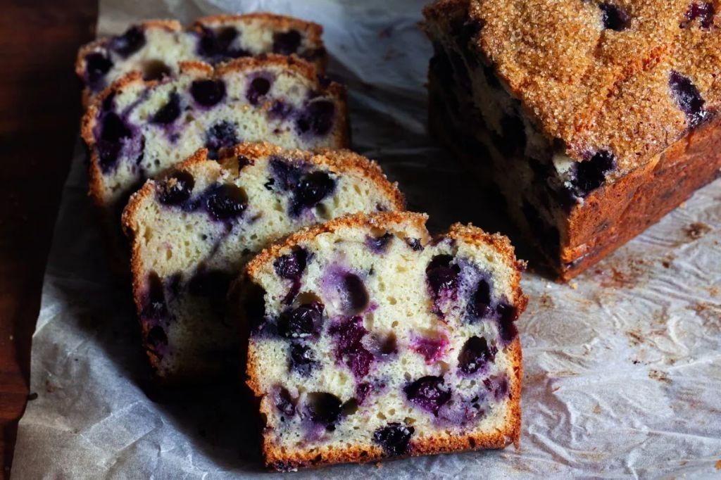 Moist Blueberry Muffin Bread