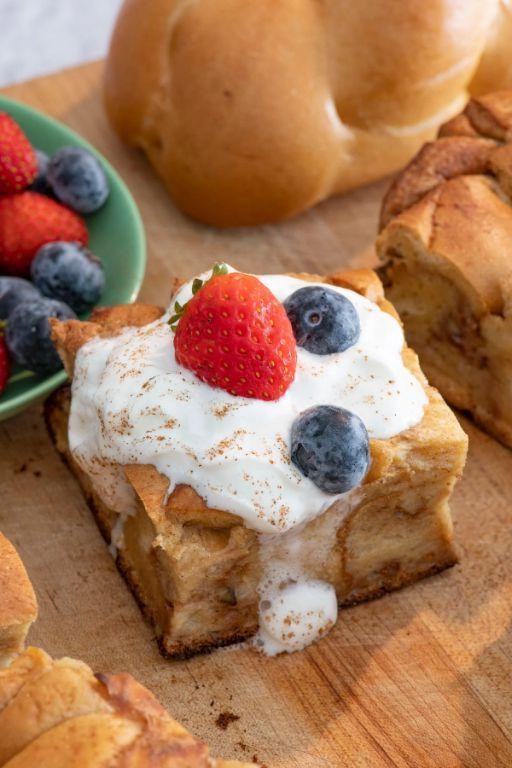 Moist and Fluffy Challah Bread Pudding