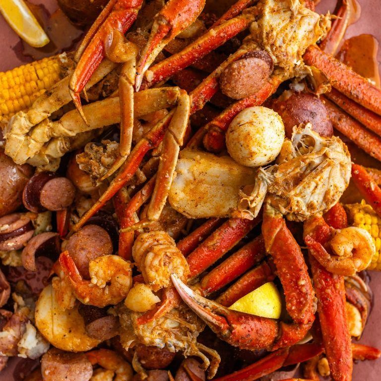Mouthwatering Louisiana BBQ Seafood Boil
