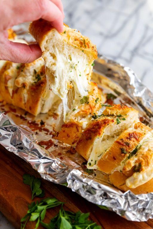 Mozzarella-Stuffed Garlic Bread