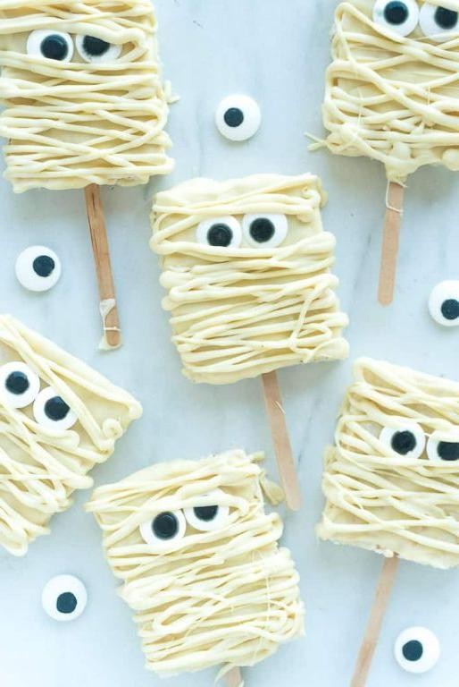 Mummy-Wrapped Rice Krispie Sticks