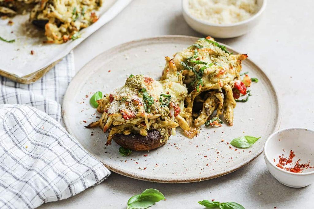 Mushroom and Mozzarella Keto Stuffed Chicken