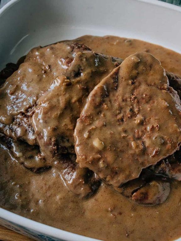 Mushroom and Onion Slow Cooker Cubed Steak
