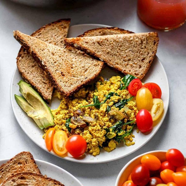 Mushroom and Spinach Scrambled Tofu
