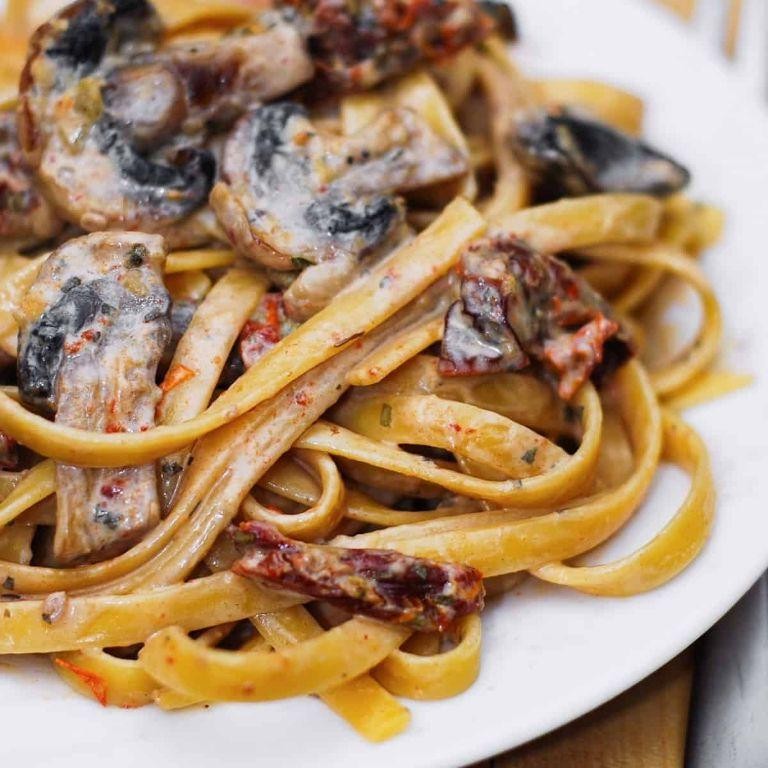 Mushroom and Sun-Dried Tomato Tagliatelle