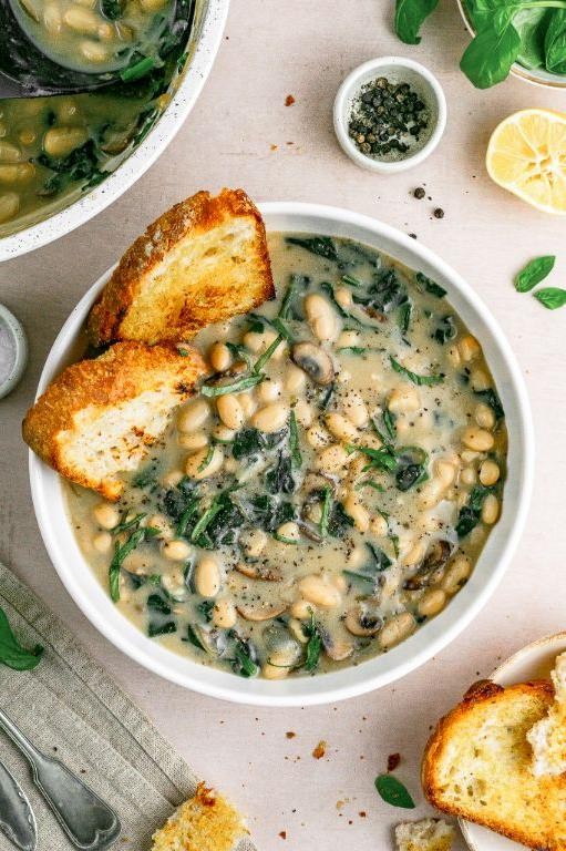 Mushroom and White Bean Stew