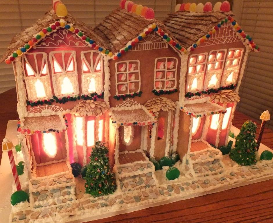 Never-ending Gingerbread House Base