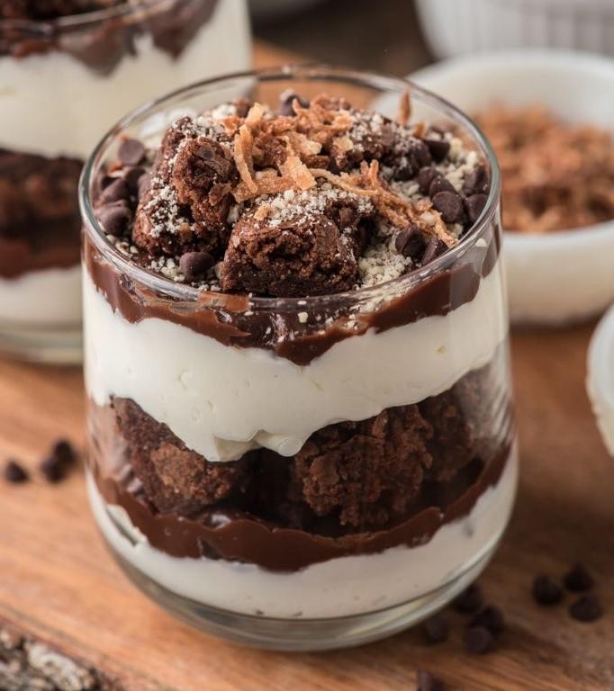 No-Bake Chocolate Cheesecake Parfait
