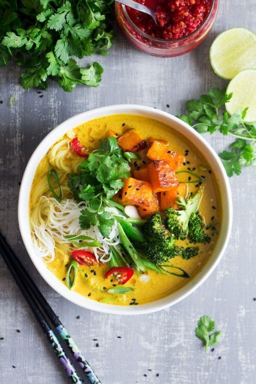 Noodle-Free Khao Soi Soup